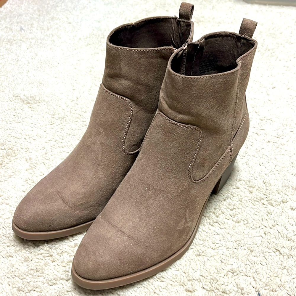 Old Navy Western Bootie Boots women’s size 10